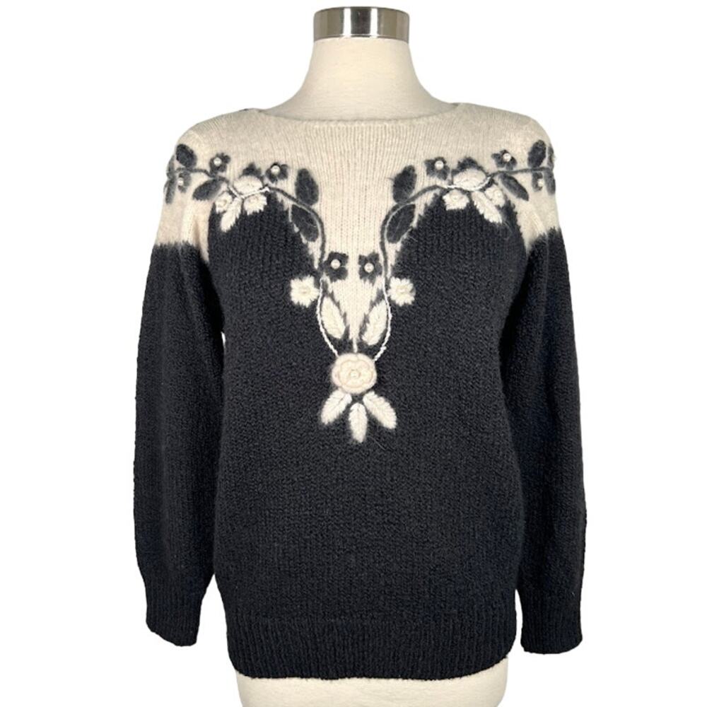 Vintage Marnie West Angora Wool Beaded Floral Pullover Sweater M Black Cream